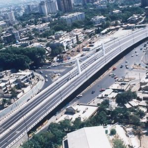 نمایی از پل ترکهای ولیعصر - چمران